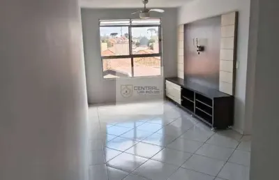 Apartamento bem iluminado, semi mobiliado com 2 quartos curitiba