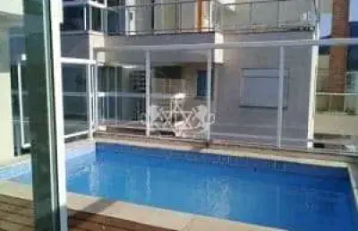 Ótima oportunidade de cobertura à venda para morar ou investir c/ 150 m2 no bairro da martim de sá