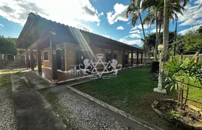 Excelente  casa localização na praia da maranduba em ubatuba, imóvel a cerca de 200 metros da praia