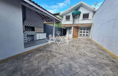 Lindo sobrado a venda no bairro terralão, próximo a martim de sá - 03 dormitórios (sendo 1 suíte) –