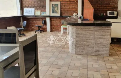 Sobrado à venda, rio do ouro, caraguatatuba, com 4 quartos, 1 suíte e 4 vagas