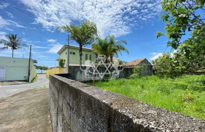 Ótimo terreno à venda no jardim britânia, 50 metros da praia,  próximo ao shopping e diversos outro