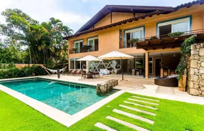 Casa à venda e para locação diária com 7 suítes, condomínio costa verde tabatinga, caraguatatuba, s