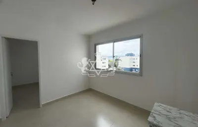 Apartamento à venda,golfinho, próximo a  faculdade de medicina e ao shopping serramar  em caraguata