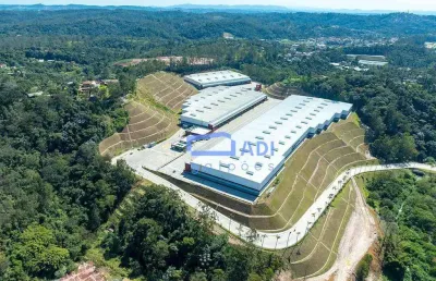 Galpão logístico para locação - 2.231 m² - rod. regis bittencourt - embu das artes - sp