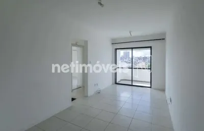Apartamento com 2 quartos para alugar na Rua Antônio da Silva Coelho, 151, Armação, Salvador