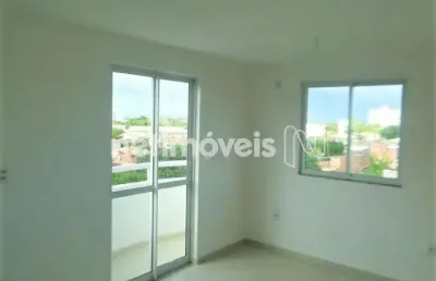 Apartamento com 2 quartos à venda na Avenida Brigadeiro Alberto Costa Matos, 588, Centro, Lauro de Freitas