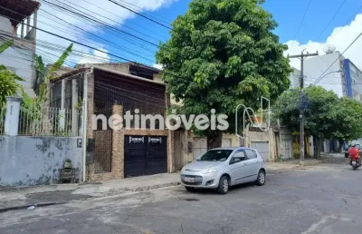 Casa com 3 quartos à venda na Rua Travasso do Meio, 21, Bonfim, Salvador