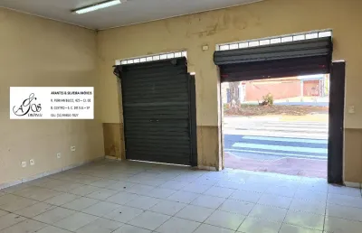 Aluga-se salão para fins comerciais - r. herculano de freitas, 779