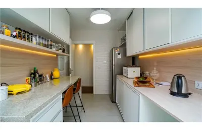 Apartamento para venda  no bairro petrópolis em porto alegre