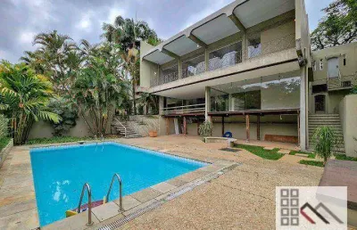 Casa (900m²), 5 suítes, 8 vagas. região do clube paineiras. casa em rua fechada na região do morumbi horas