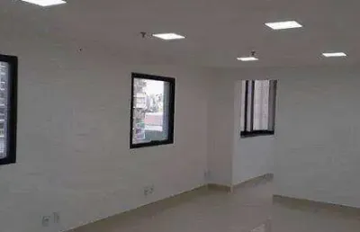 Conjunto comercial (124,11m²), 6 banheiros, 3 vagas. ao lado do shopping ibirapuera