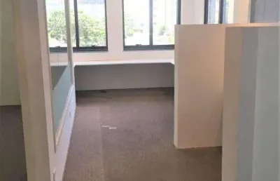 Conjunto comercial (60m²), 2 banheiros, 1 vaga. próximo do hospital são luiz