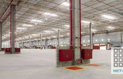 Galpão – cl (1.425,60m²), 6 vagas. localização estratégica e segurança para estocagem e armazenagem