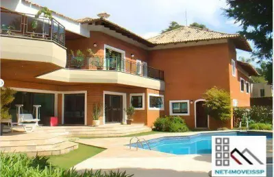Casa de altíssimo padrão 5 dormitórios (850m²), 5 suítes, varandas, 12 vagas. viver em tamboré é próximo da natureza