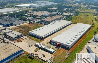 Galpão logístico (4.397,12m²), 6 vagas. localização estratégica e segurança para estocagem e armazenagem