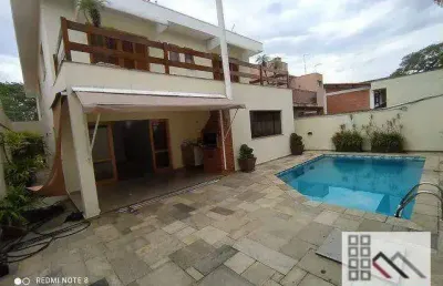 Casa em condomínio 4 dormitórios (355m²), 2 suítes, varanda, 4 vagas. alto padrão e localização privilegiada
