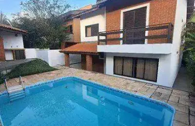 Casa em condomínio 3 dormitórios (370m²), 3 suítes, varanda, 2 vagas. alphaville residencial 5