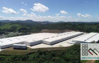 Galpão logístico (6.288m²), 4 banheiros, 12 vagas. a melhor localização no principal hub logístico do brasil