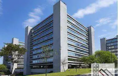 Andar corporativo (3070m²), 12 banheiros, mobiliado, 28 vagas. referência para grandes empresas