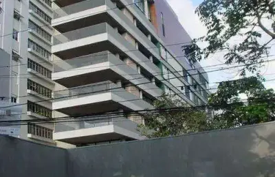 Cobertura duplex 2 dorms (600m²), 2 suítes, terraço, 6 vagas. totalmente reformado e modernizado