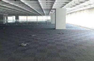 Laje corporativa (2.844m²), 19 banheiros, 28 vagas. referência para grandes empresas