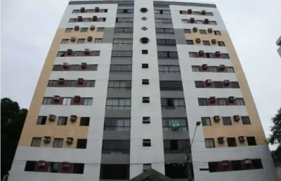Excelente apartamento para vender com 3 quartos sendo duas suítes no coração do espinheiro