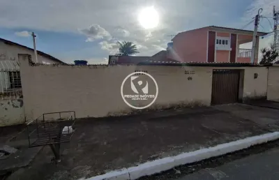 Vende excelente casa com 3 quartos em frente a estação de tejipió
