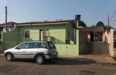 Casa com 5 quartos à venda na Rua Maria Alice Sademberg, 181, Guatupê, São José dos Pinhais