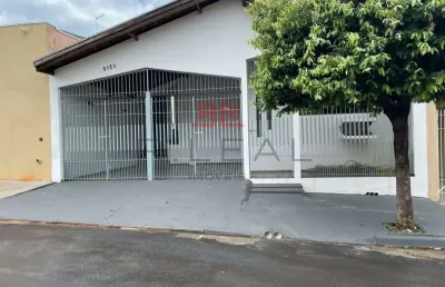 Casa com 2 quartos à venda no Jardim América, Bauru 