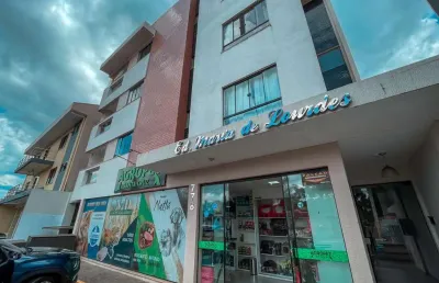 Apartamento para venda em guarapuava, santa cruz, 3 dormitórios, 1 suíte, 2 banheiros, 2 vagas