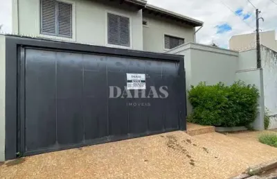 Casa com 2 quartos à venda no Centro, Barretos 