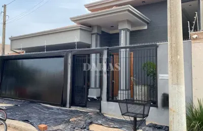 Casa com 3 quartos à venda no Jockey Club, Barretos 