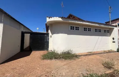 Casa com 3 quartos à venda no Fortaleza, Barretos 
