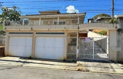 Casa térrea com 260,97 metros construídos por r$ 699.900 jdim maristela/ atibaia