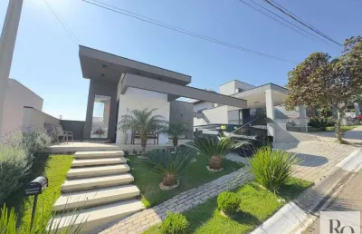 Linda casa em condomínio fechado - 4 dormitórios sendo 3 suítes | semi mobiliada