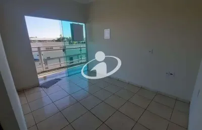 Apartamento com 2 quartos para alugar na cidade jardim, uberlândia  por r$ 1.400