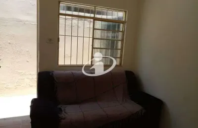 Casa com 1 quarto para alugar na nossa senhora aparecida, uberlândia  por r$ 800