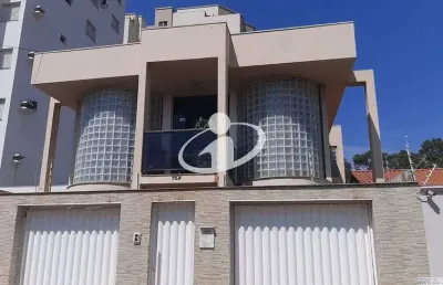 Casa com 3 quartos para alugar no vigilato pereira, uberlândia  por r$ 8.000