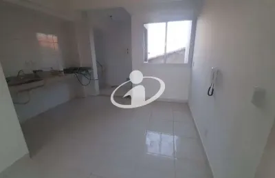 Apartamento com 2 quartos para alugar no santa mônica, uberlândia  por r$ 1.500