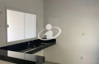 Casa em condomínio fechado com 3 quartos à venda no osvaldo rezende, uberlândia , 98 m2 por r$ 520.000