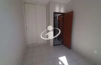 Apartamento com 2 quartos para alugar no santa mônica, uberlândia  por r$ 1.800