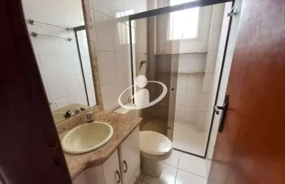 Apartamento com 2 quartos para alugar em laranjeiras, uberlândia  por r$ 1.100