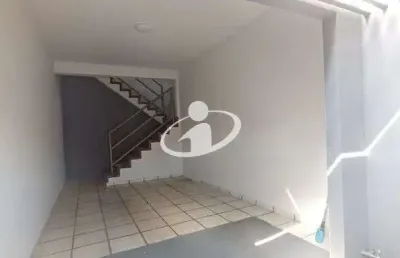 Apartamento com 2 quartos para alugar no martins, uberlândia  por r$ 2.000