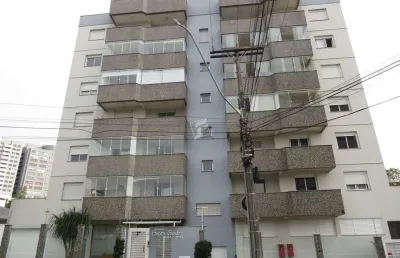 Apartamento com 3 quartos para alugar no Cinqüentenário, Caxias do Sul 