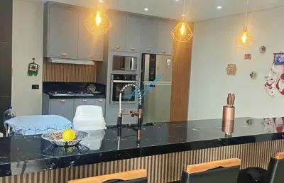 Casa à venda em maringá, jardim paris iii, com 3 quartos, com 198 m²