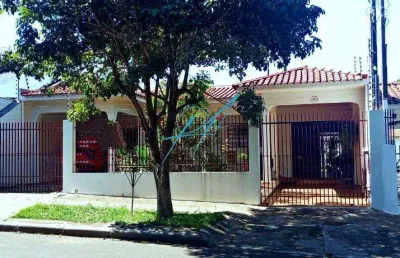 Casa à venda em maringá, zona 8, com 3 quartos, com 165 m²