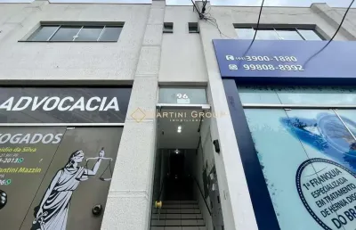 Kitinet sobre loja para locação na rua: minas gerais - centro