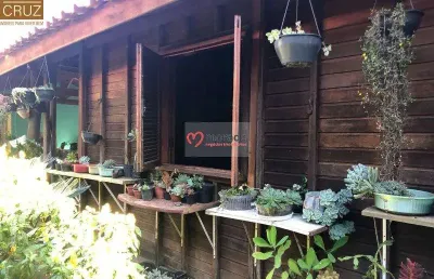 Casa de campo no pé da serra - lugar perfeito para quem quer curtir a natureza no bairro capim fino