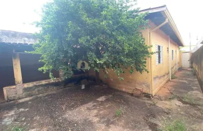 Casa com 3 quartos à venda na Rua Adelino de Paula Leite, Residencial Estados Unidos, Uberaba